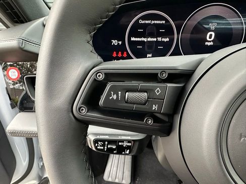 Used 2026 Porsche Taycan 4S image 19