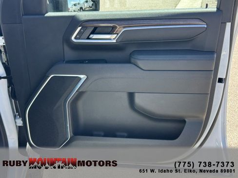 Used 2025 Chevrolet Silverado 2500 LT AWD/4WD image 20