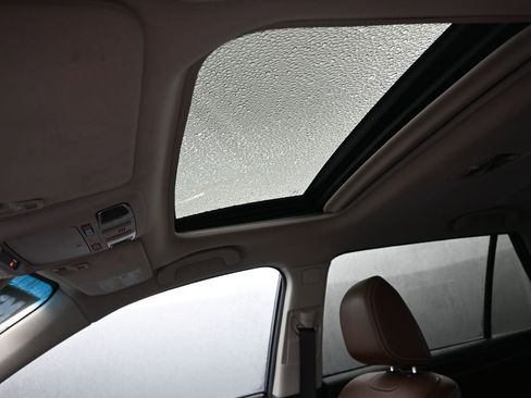 Used 2017 Subaru Outback 2.5i Touring w/ Popular Package #5A image 34