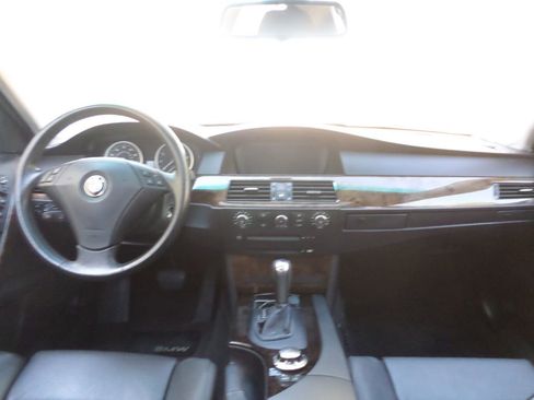 Used 2006 BMW 530i Sedan image 13
