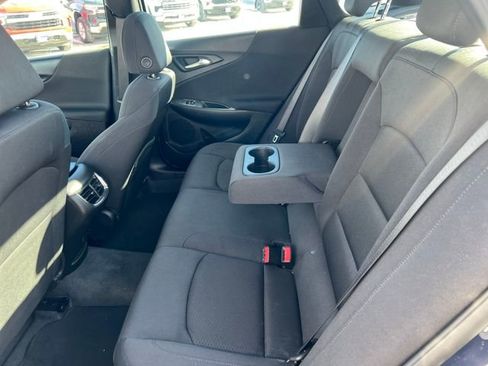 Used 2025 Chevrolet Malibu LT image 15
