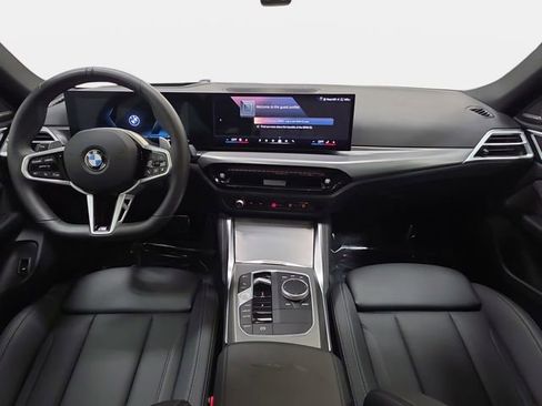 Certified 2025 BMW 430i xDrive w/ M Sport Package image 9