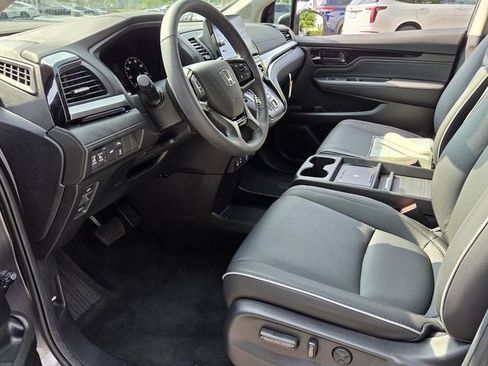 Certified 2026 Honda Odyssey Touring image 20