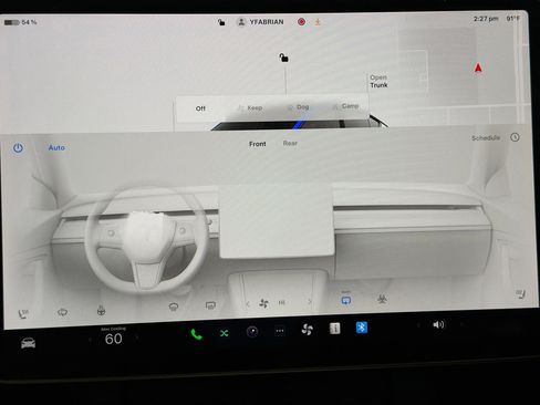 Used 2024 Tesla Model Y 2WD image 10