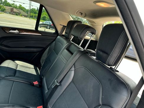 Used 2014 Mercedes-Benz ML 350 4MATIC w/ Premium 1 Package image 30