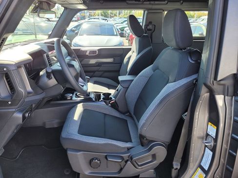New 2025 Ford Bronco 2-Door image 34