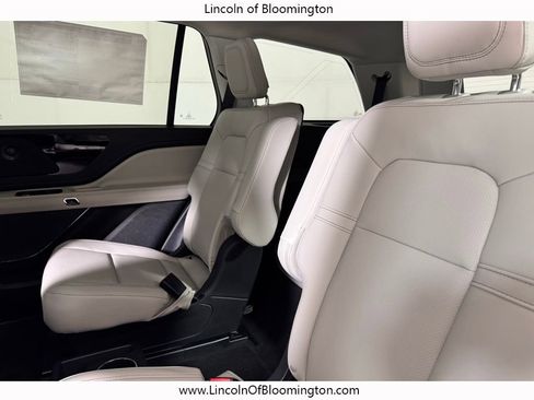 New 2026 Lincoln Aviator AWD image 51