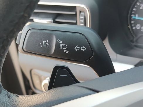 Used 2020 Ford Explorer XLT w/ Equipment Group 202A RWD image 21