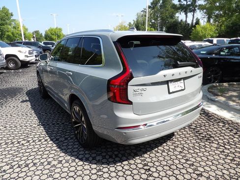 Certified 2026 Volvo XC90 B6 Plus AWD/4WD image 9