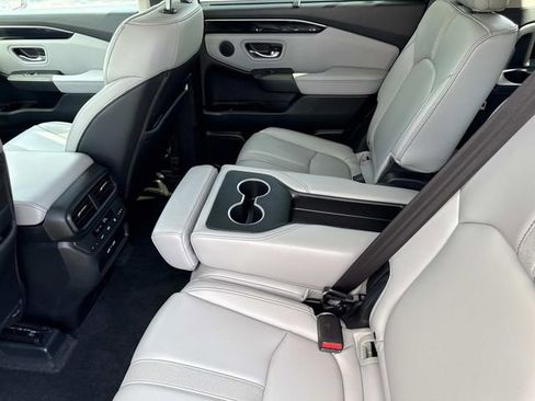 Certified 2023 Honda Pilot EX-L image 13
