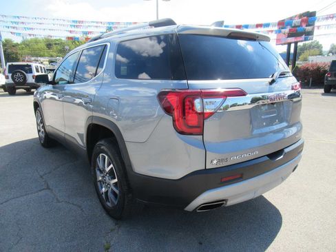 Used 2023 GMC Acadia SLT image 3