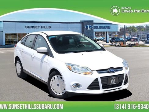 Used 2012 Ford Focus SE FWD image 1