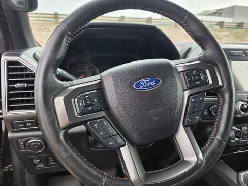 Used 2020 Ford F150 Lariat w/ Equipment Group 502A Luxury AWD/4WD image 13