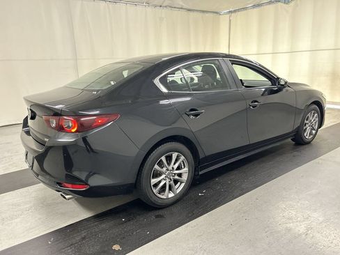 Used 2024 MAZDA MAZDA3 s FWD image 2