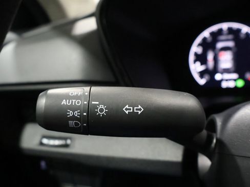 Used 2025 Honda CR-V EX image 33