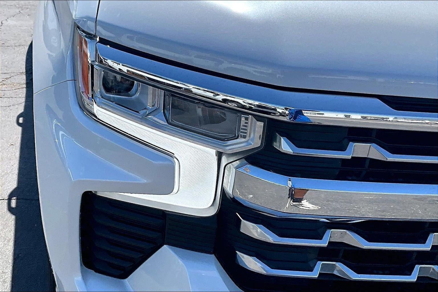 Used 2022 Chevrolet Silverado 1500 LTZ w/ LTZ Convenience Package II AWD/4WD image 27