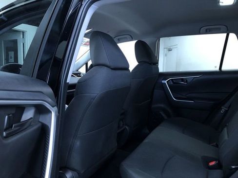 Certified 2025 Toyota RAV4 LE AWD/4WD image 19