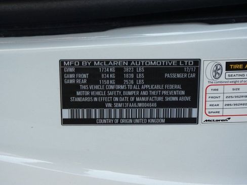 Used 2018 McLaren 570S Spider RWD image 28