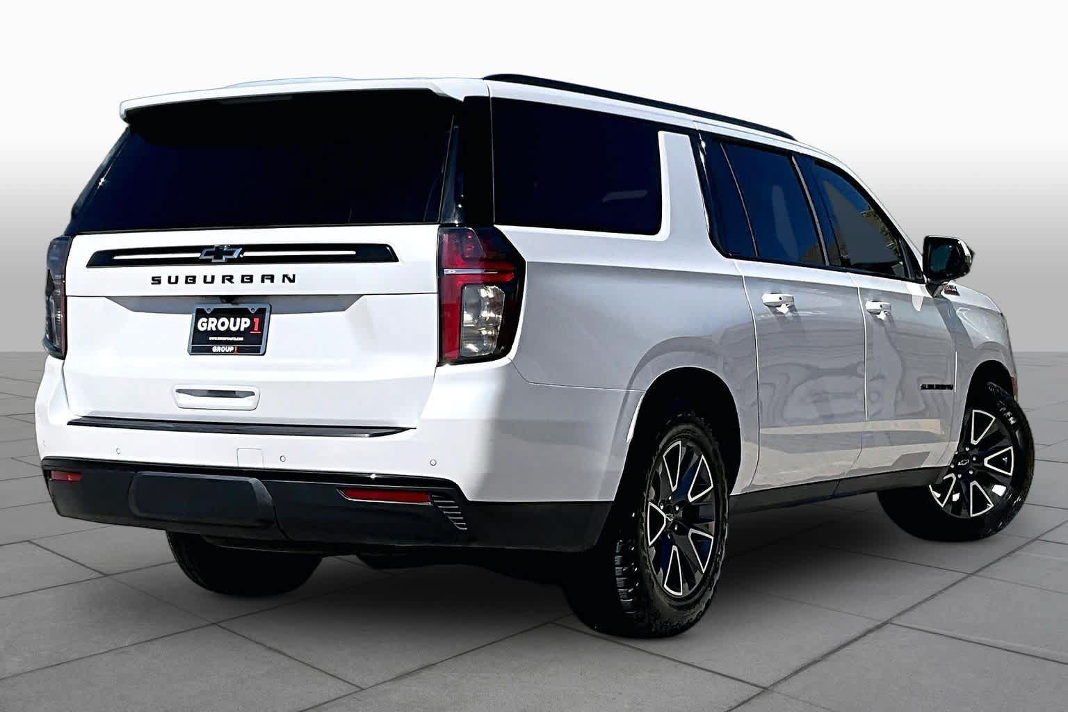 Used 2024 Chevrolet Suburban Z71 w/ Z71 Off-Road Package AWD/4WD image 13