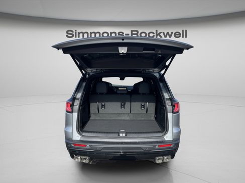 New 2026 GMC Acadia Elevation image 10