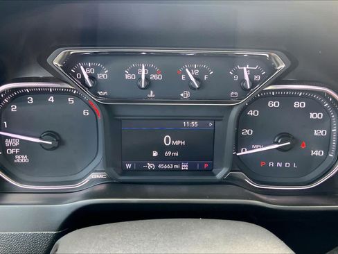 Used 2020 GMC Sierra 1500 Elevation w/ Elevation Value Package AWD/4WD image 25