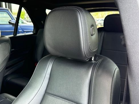 Certified 2024 Mercedes-Benz GLE 350 4MATIC w/ 3rd Row Seat Package image 2