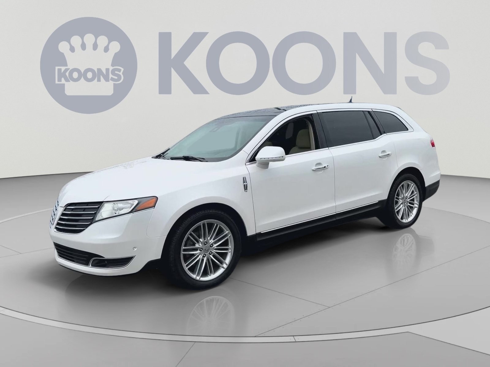 Used 2018 Lincoln MKT AWD w/ Technology Package image 7