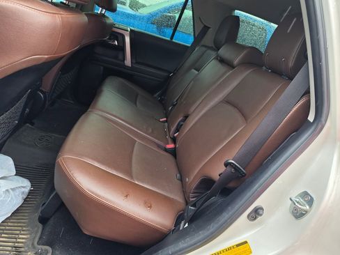 Used 2023 Toyota 4Runner Limited AWD/4WD image 7