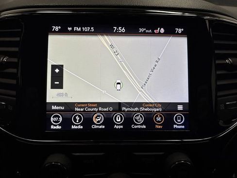 Used 2019 Jeep Grand Cherokee Altitude image 9