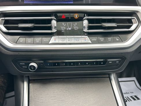 Used 2019 BMW 330i xDrive Sedan w/ M Sport Package image 21