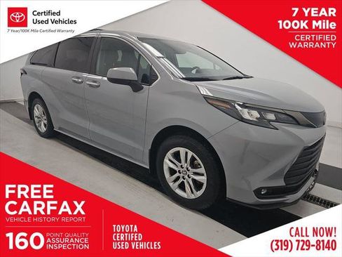 Certified 2023 Toyota Sienna XLE Woodland Edition image 1