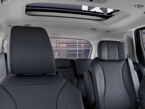 Certified 2026 Kia Carnival SX Prestige FWD image 27