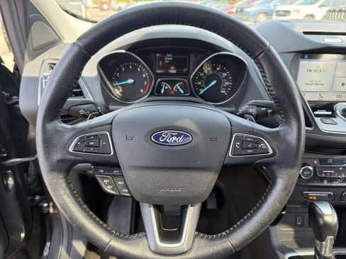 Used 2017 Ford Escape Titanium FWD image 26