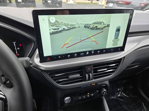 New 2026 Ford Escape SE image 7