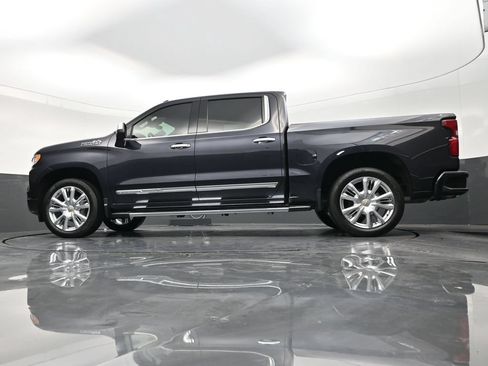 Used 2024 Chevrolet Silverado 1500 High Country w/ High Country Premium Package AWD/4WD image 22