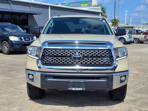 Used 2019 Toyota Tundra SR5 RWD image 7