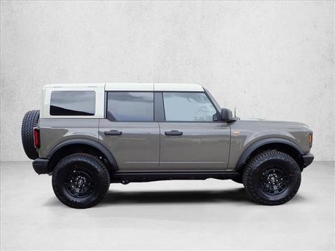New 2026 Ford Bronco Badlands AWD/4WD image 5