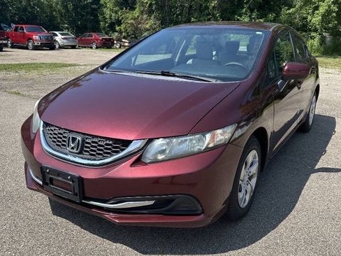 Used 2014 Honda Civic LX image 2