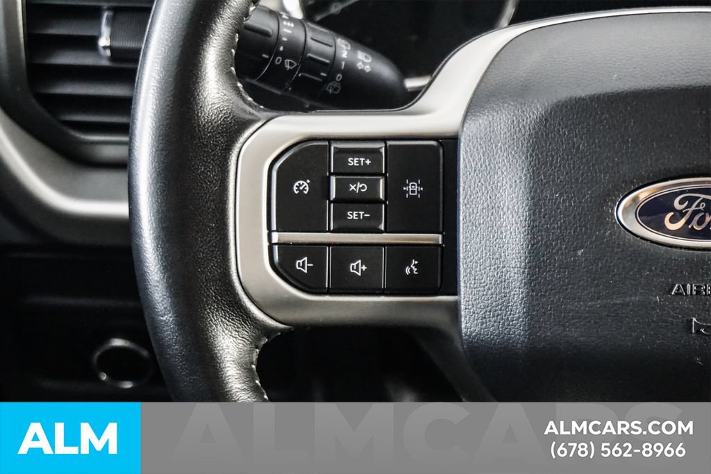 Used 2024 Ford Expedition XLT RWD image 28