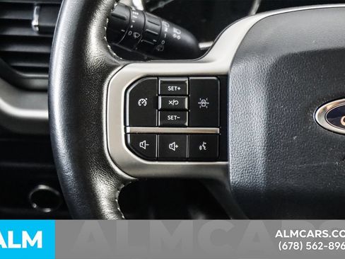Used 2024 Ford Expedition XLT RWD image 28