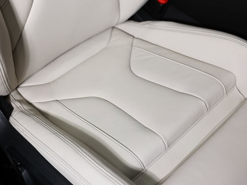 Used 2026 BMW Z4 sDrive30i w/ Convenience Package image 13