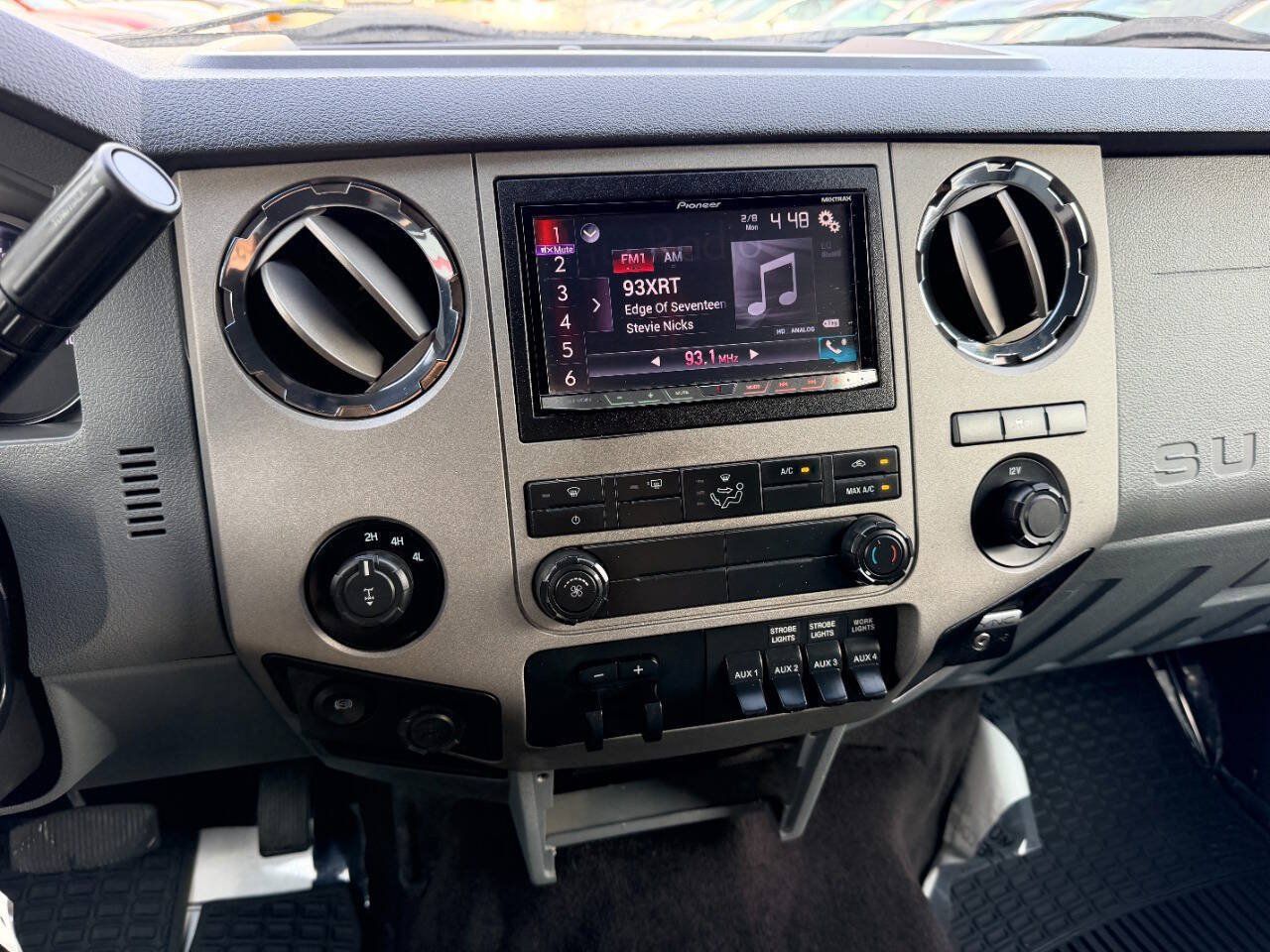 Used 2016 Ford F250 XLT w/ XLT Value Package AWD/4WD image 38