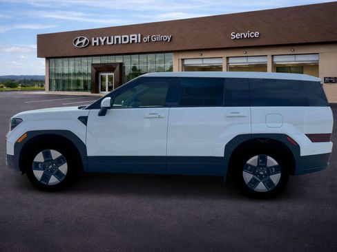 New 2026 Hyundai Santa Fe SE FWD image 3