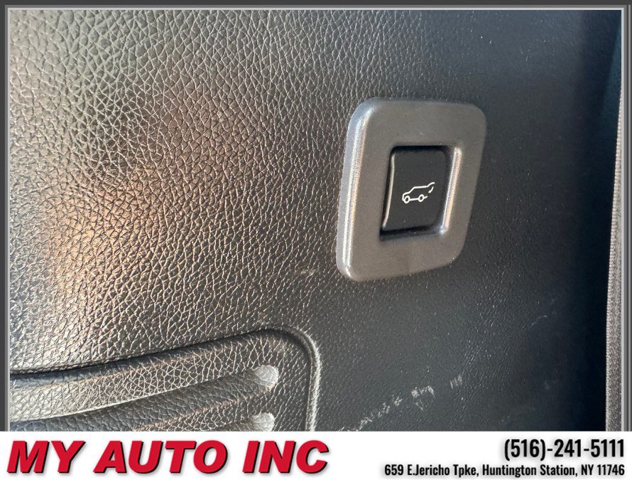 Used 2012 Ford Expedition Limited AWD/4WD image 33