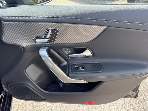 Used 2025 Mercedes-Benz CLA 250 image 20