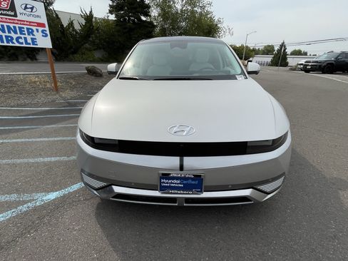 Certified 2024 Hyundai Ioniq 5 Limited AWD/4WD image 8