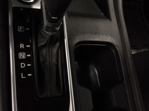 Used 2022 Nissan Sentra SV image 19