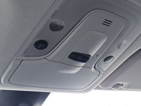 Used 2017 Toyota Prius Two image 28