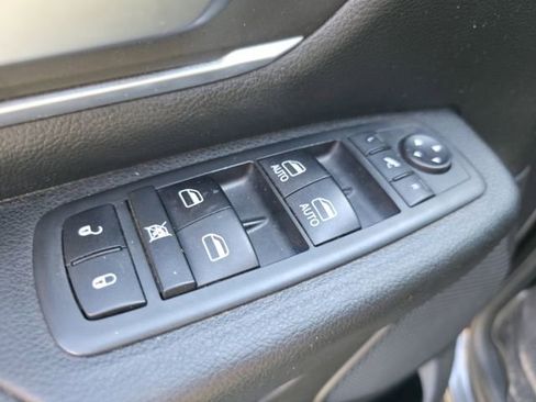 Used 2020 RAM 1500 Big Horn image 14