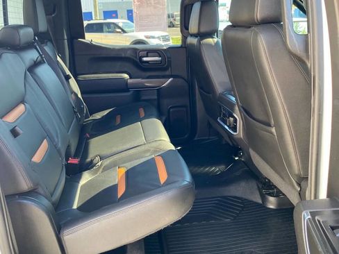 Used 2021 GMC Sierra 1500 AT4 w/ AT4 Premium Package image 32